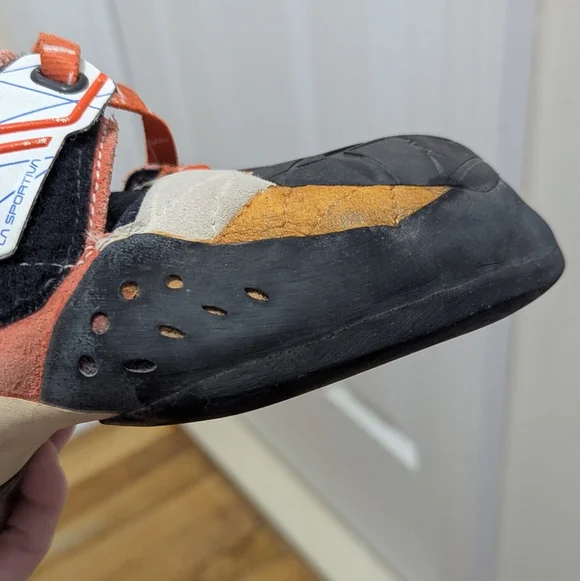 La Sportiva Solution - Women's Climbing Shoes - Picture 4 of 16